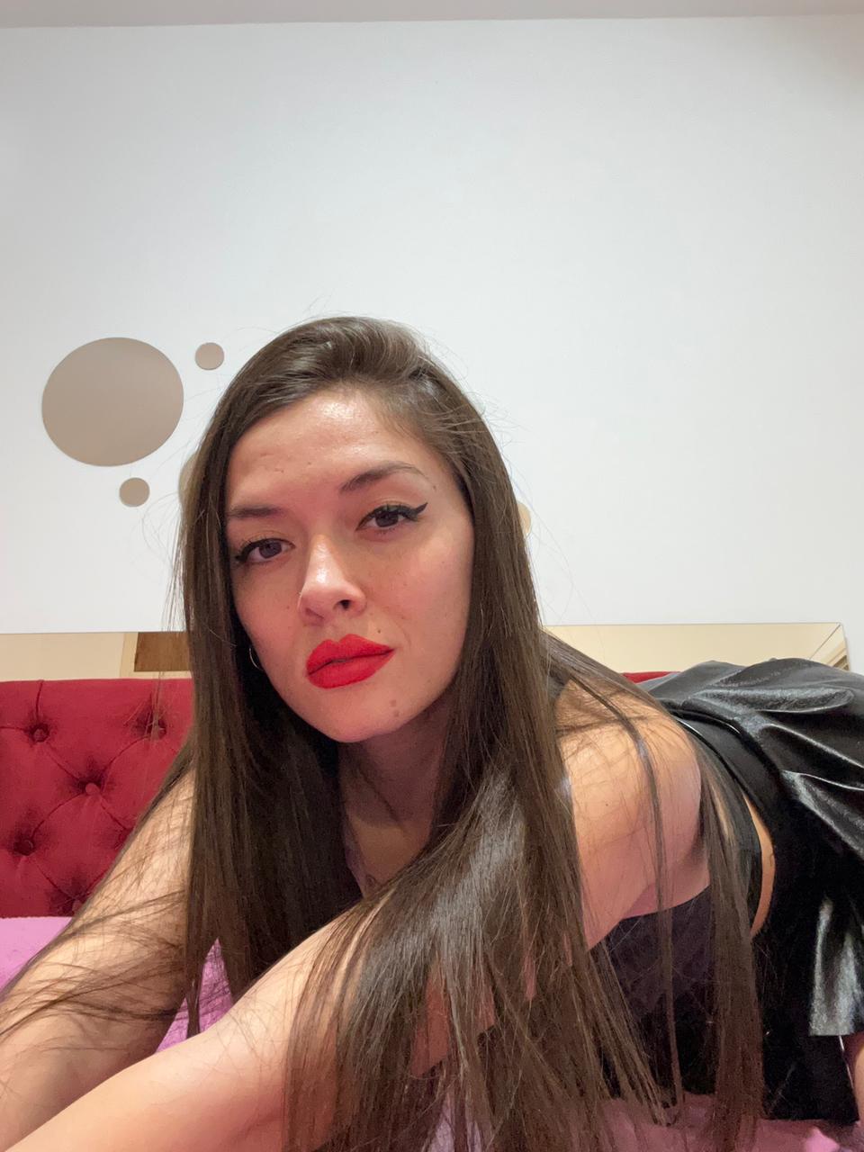 Perfil de kiara vip escort en Córdoba con atención personalizada